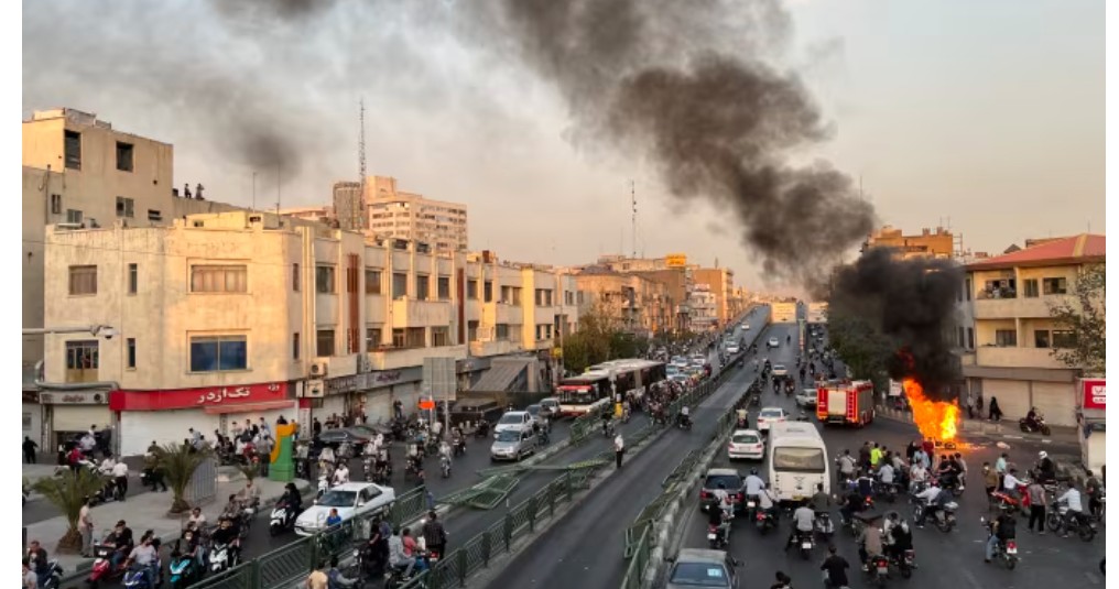 භූතයා පලවා යක්ෂයා කැඳවා ගන්නා ඉරාන ජාතිකයන්.....