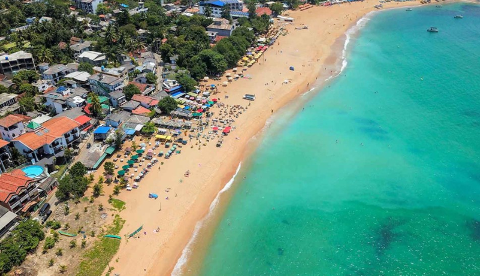 වෙරළ සංරක්ෂණයේ දූෂිත නිළධාරීන් සහ මාතර ජාවාරම්කාරයෝ
